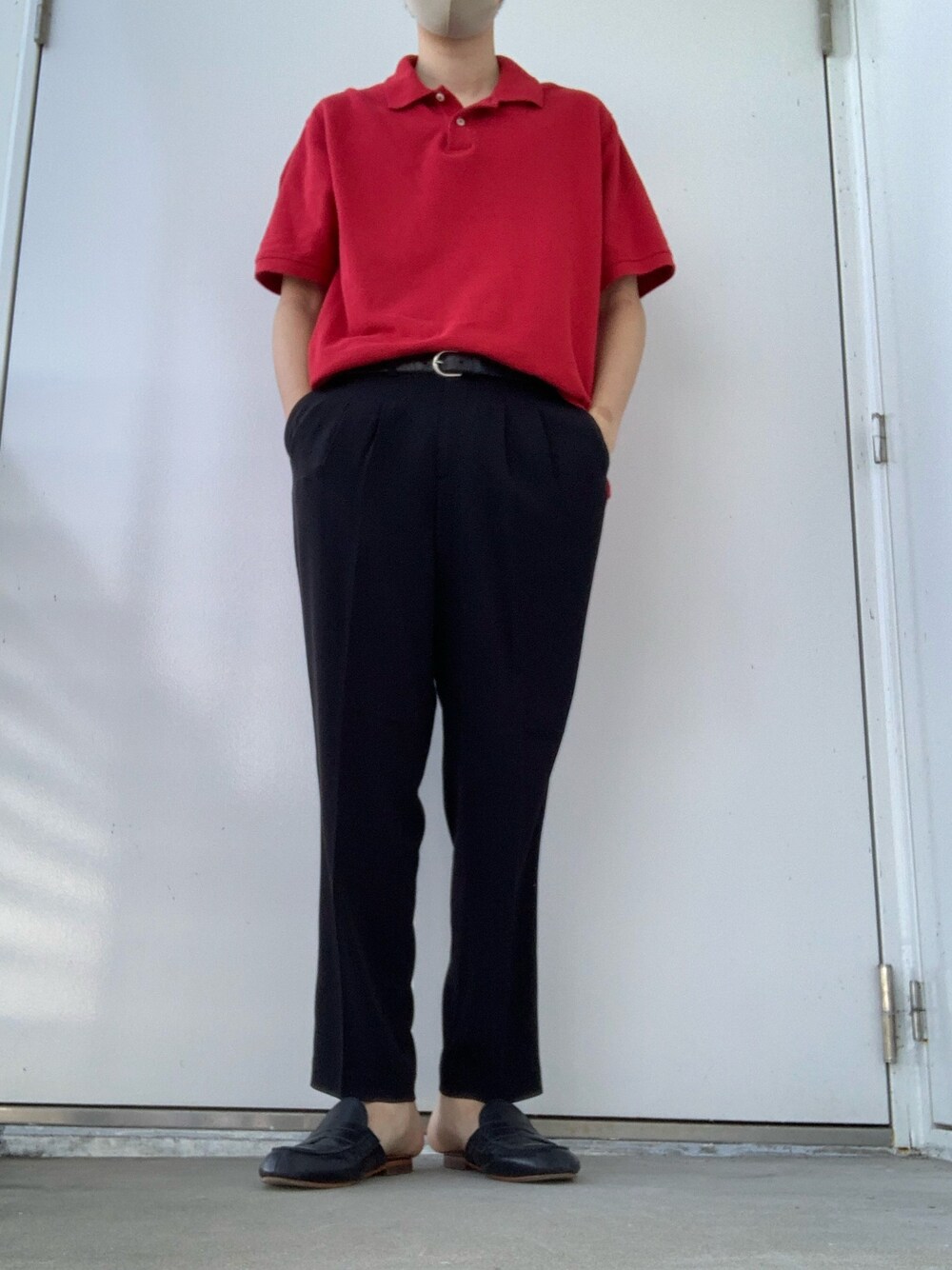 「usedのアイテム（トップス、レッド系）」を使った、duoさん（メンズ・181cm）の夏コーディネートの1枚目の写真