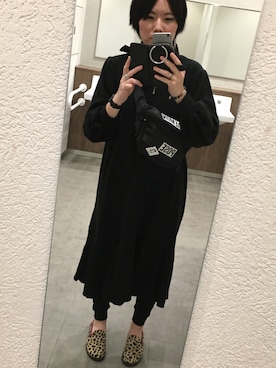 「Minx（ミンクス）のアイテム（スリッポン）」を使った、CHIHOOOOさん（レディース・164cm）の秋コーディネート