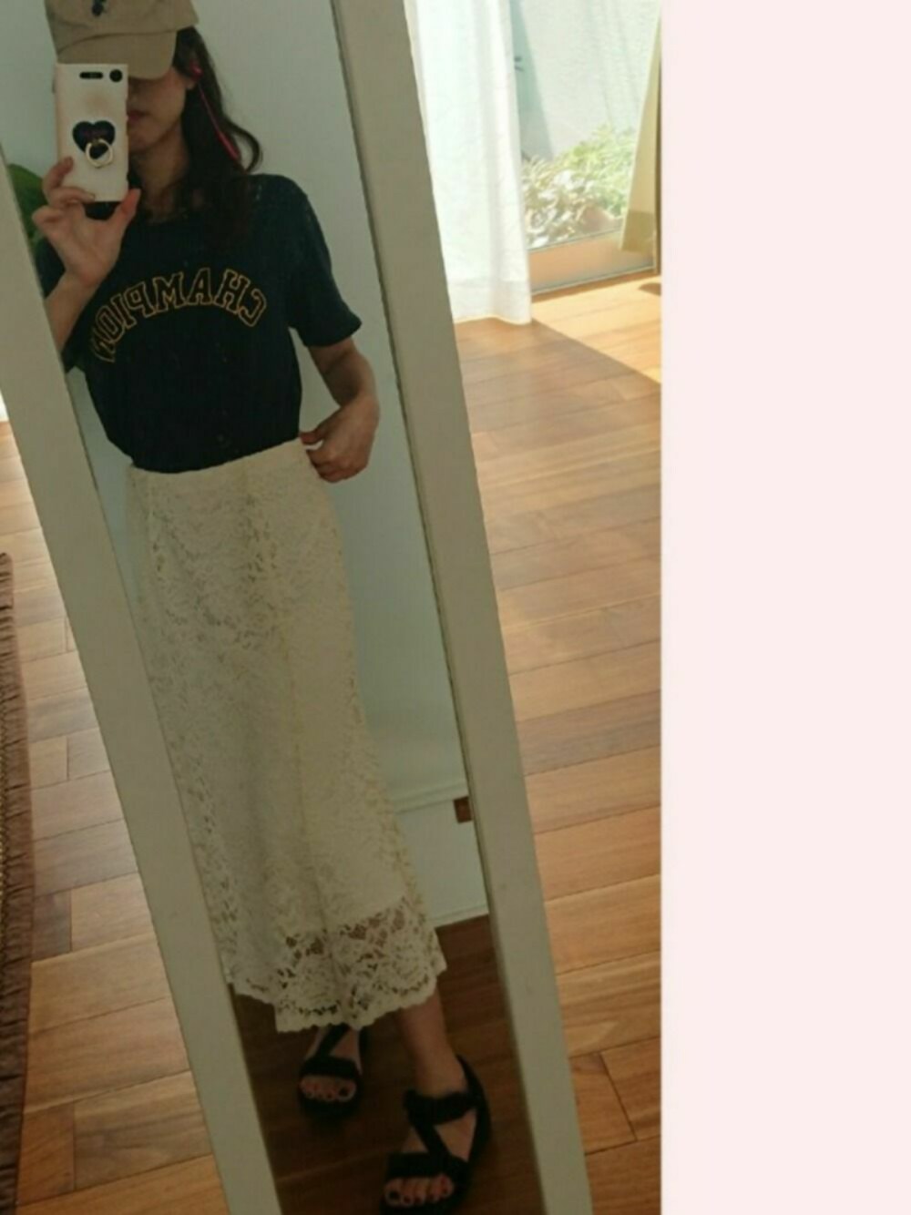 「Championのアイテム（Tシャツ/カットソー、ブルー系）」を使った、ekoeko1さん（レディース・154cm）の夏コーディネートの1枚目の写真