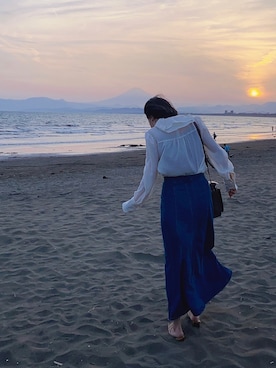 「DHOLIC（ディーホリック）のアイテム（デニムスカート）」を使った、aynさん（レディース・155cm）の春コーディネート