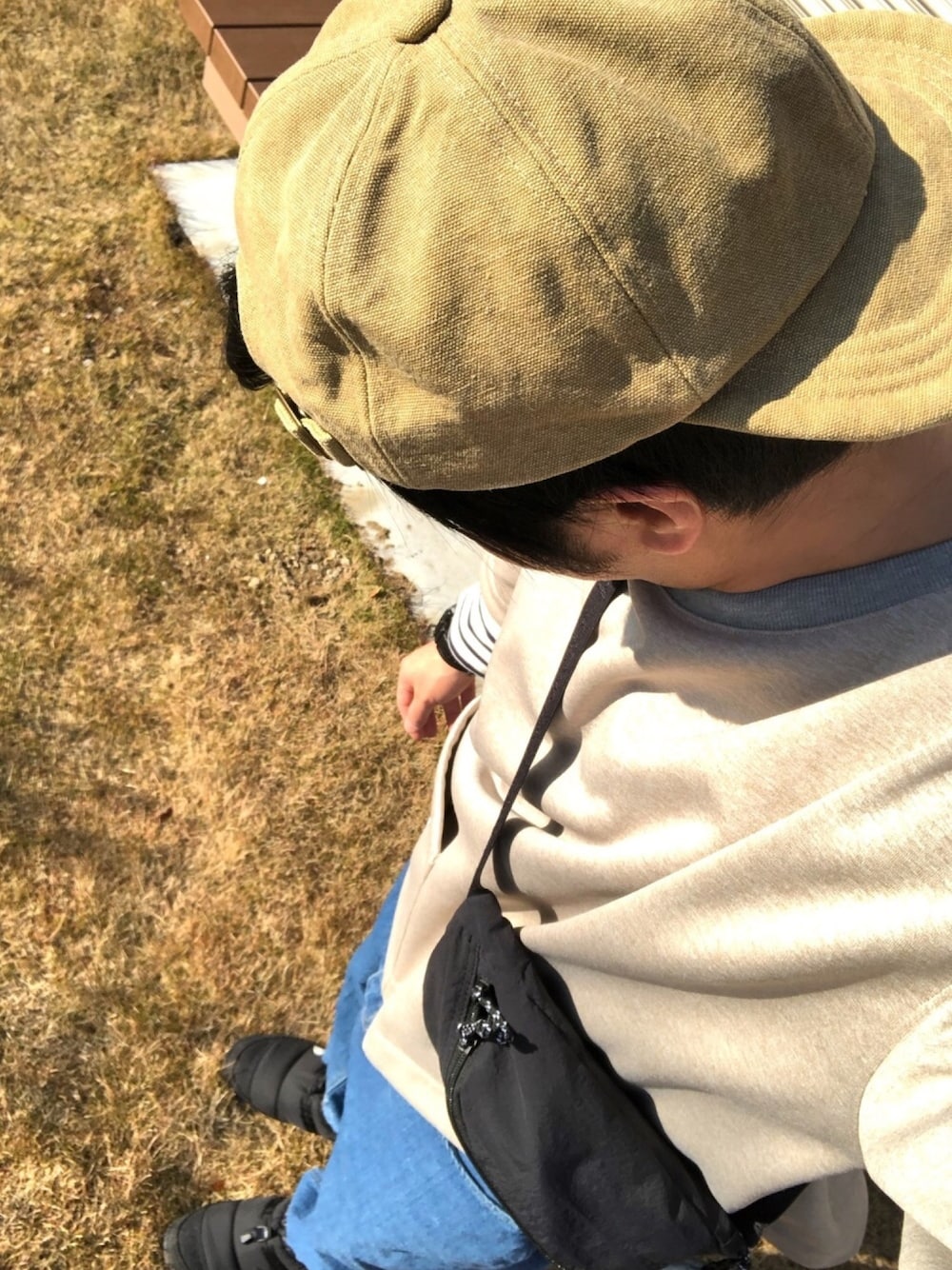 「キャンプ、BBQ、チャムス、northface」｜「CHUMSのアイテム（スウェット、ベージュ系）」を使った、きょーすけさん（メンズ・167cm）の冬コーディネートの1枚目の写真