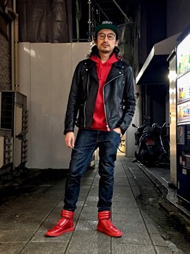 ライダースジャケットを使った 赤い靴 の人気ファッションコーディネート 年齢 35歳 39歳 Wear