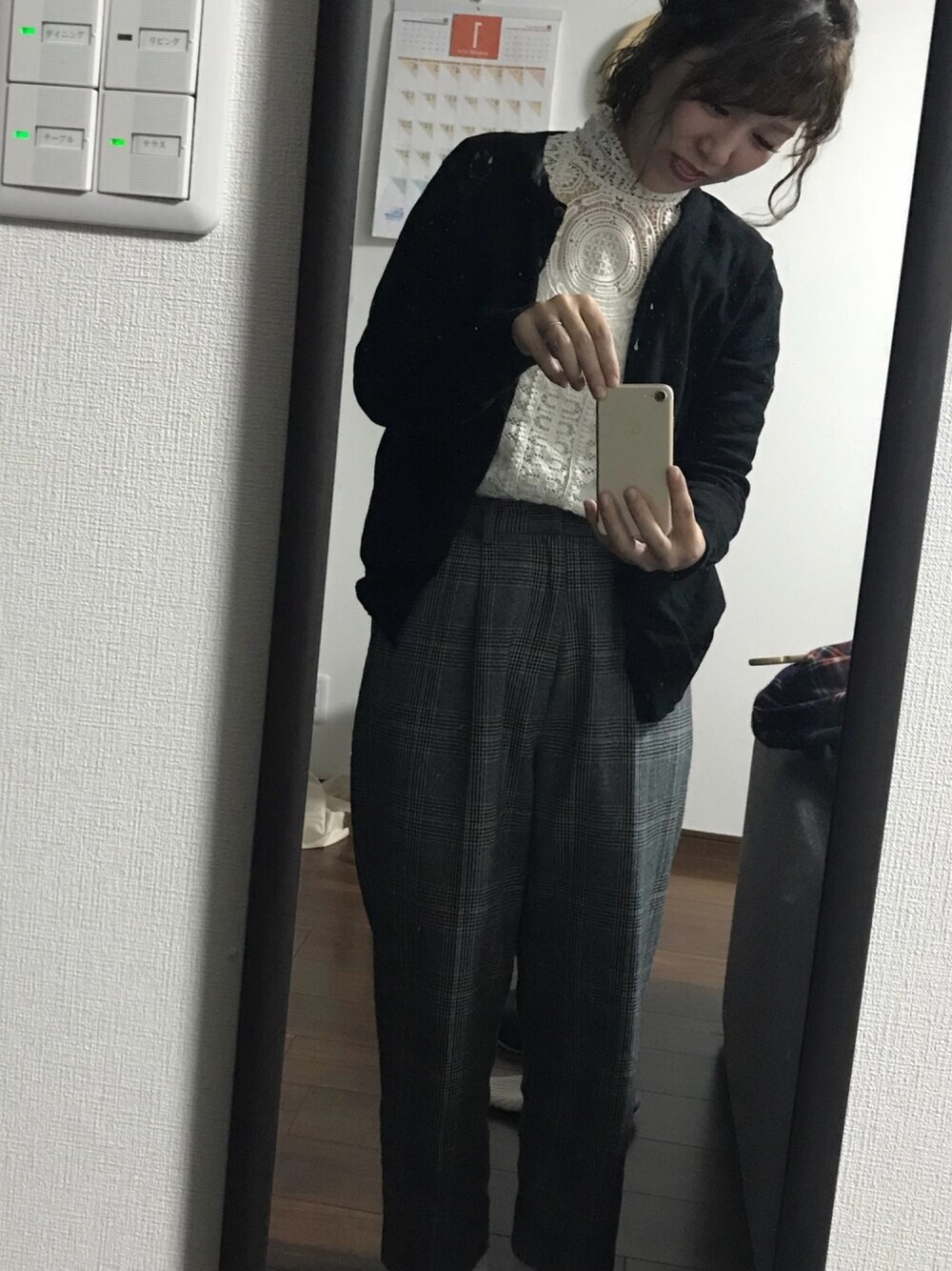 「KBF、GLOBAL WORK、パーティースタイル」｜「UNIQLOのアイテム（カーディガン/ボレロ、ブラック系）」を使った、t.S A Y A* さん（レディース・160cm）の春コーディネートの1枚目の写真