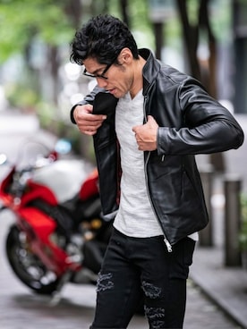 「Buffalo Bobs（バッファローボブズ）のアイテム（ライダースジャケット）」を使った、Goichi Numanoさん（メンズ・174cm）の夏コーディネート