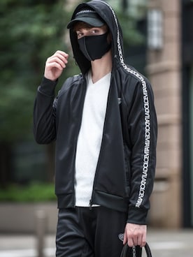 「Buffalo Bobs（バッファローボブズ）のアイテム（その他アウター）」を使った、Goichi Numanoさん（メンズ・174cm）の秋コーディネート