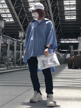 「KENZO」｜「アイテム（トートバッグ）」を使った、EMII SHOJIさん（レディース・156cm）の夏コーディネート