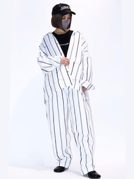 「KaneZ（ケインズ）のアイテム（キャップ）」を使った、EMII SHOJIさん（レディース・156cm）の夏コーディネート