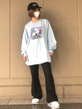 「KaneZ（ケインズ）のアイテム（キャップ）」を使った、EMII SHOJIさん（レディース・156cm）の秋コーディネート