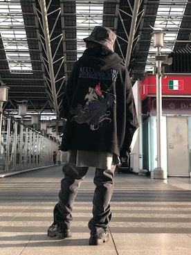 「DANKE SCHON（ダンケシェーン）のアイテム（帽子）」を使った、EMII SHOJIさん（レディース・156cm）の冬コーディネート