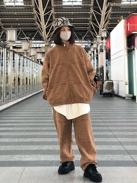 「DANKE SCHON（ダンケシェーン）のアイテム（帽子）」を使った、EMII SHOJIさん（レディース・156cm）の冬コーディネート