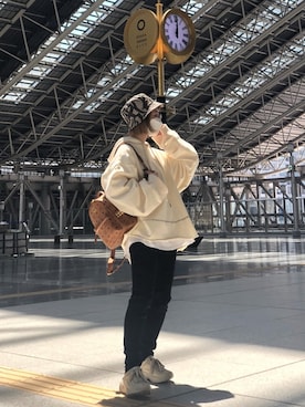 「DANKE SCHON（ダンケシェーン）のアイテム（帽子）」を使った、EMII SHOJIさん（レディース・156cm）の春コーディネート
