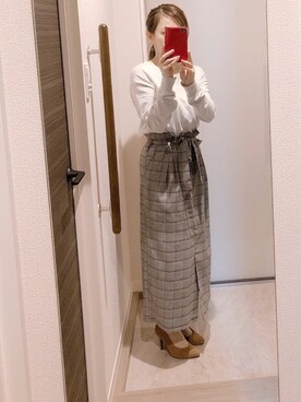 「GU（ジーユー）のアイテム（ニット/セーター、シルバー系）」を使った、miyaさん（レディース・150cm）の春コーディネート