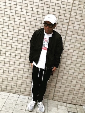 「Yeezy（イージー）のアイテム」を使った、中野英雄さん（メンズ・170cm）の秋コーディネート