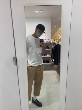 「H&M（エイチ・アンド・エム）のアイテム（ホワイト系）」を使った、あつしさん（メンズ・183cm）の冬コーディネート