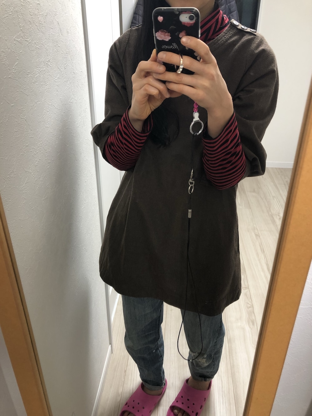 「And Aのアイテム（チュニック、ブラウン系）」を使った、しおまるさん（レディース・158cm）の冬コーディネートの1枚目の写真
