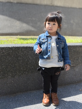 「no brand（ノーブランド）のアイテム（チノパンツ）」を使った、Jenny Wangさん（キッズ・80cm）の春コーディネート