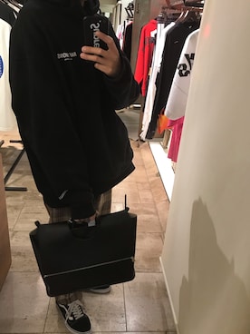 「B'2nd（ビーセカンド）のアイテム（バッグ）」を使った、15388696さん（メンズ・173cm）の冬コーディネート