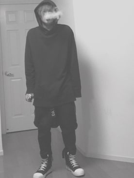「DRKSHDW by RICK OWENS（ダークシャドウ バイ リックオウエンス）のアイテム（ブーツ）」を使った、ゆさくさん（メンズ・170cm）の秋コーディネート
