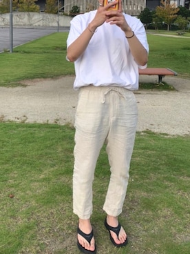 「H&M」｜「アイテム（サンダル）」を使った、YUTOさん（メンズ・176cm・20代）の秋コーディネート