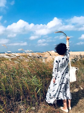 「travel」｜「アイテム（スリッポン）」を使った、落一oOooOさん（レディース・167cm）の春コーディネート