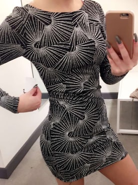 「アイテム（ドレス、シルバー系）」を使った、Shanさん（レディース・163cm）の冬コーディネート