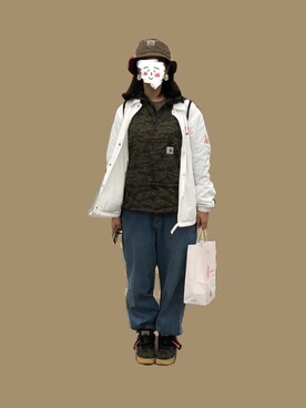 「Carhartt WIP（カーハートダブリューアイピー）のアイテム（ジャケット/アウター）」を使った、万里寻肚脐さん（レディース・160cm）の冬コーディネート