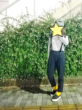 「UNIQLO（ユニクロ）のアイテム（Tシャツ/カットソー、ブルー系）」を使った、ひーさん（レディース）の夏コーディネート