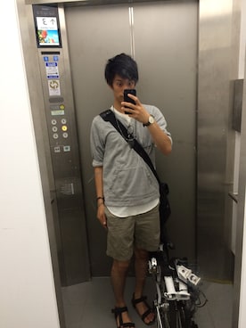 「Purple&Yellow（パープルアンドイエロー）のアイテム（スウェット、グレー系）」を使った、MatsunoMさん（メンズ・172cm）の夏コーディネート