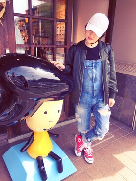 「AZUL by moussy（アズールバイマウジー）のﾍﾞｰｼｯｸｷｬｯﾌﾟ（キャップ、グレー系）」を使った、greenさん（レディース・159cm）の春コーディネート