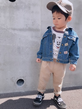 「グレンチェック」｜「アイテム（デニムジャケット）」を使った、RAIさん（キッズ・90cm）の春コーディネート