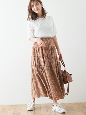 「アイテム（スカート、オレンジ系）」を使った、ナツさん（レディース・158cm）の春コーディネート