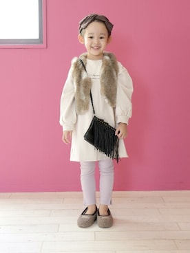 「アイテム（パンプス）」を使った、sorotto_sさん（キッズ・110cm）の秋コーディネート