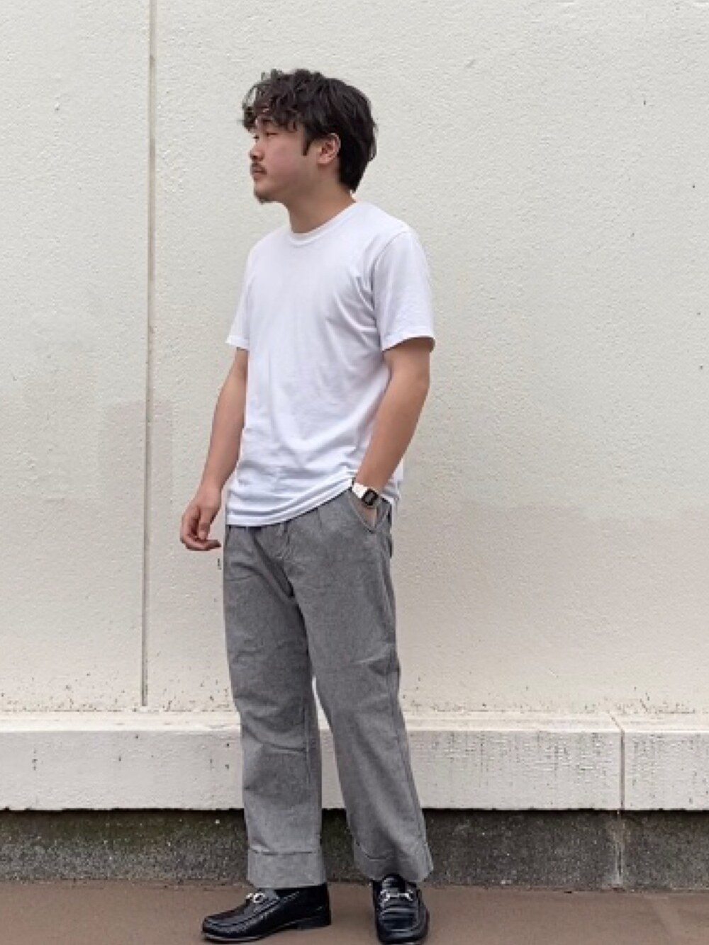 「大人カジュアル、シンプル、アウトドアスタイル、アウトドアコーデ、スノーピーク、snowpeak、snowpeakapparel、かわぐつ」｜「Snow PeakのNORAGI Pants（その他パンツ、グレー系）」を使った、spkazuiwanagaさん（メンズ・165cm）の春コーディネートの1枚目の写真