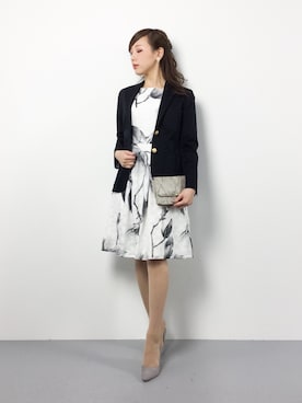 「HELIOPOLE（エリオポール）のアイテム（テーラードジャケット）」を使った、JULIAさん（レディース・160cm）の春コーディネート