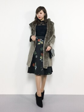 「レトロ」｜「アイテム（ムートンコート）」を使った、JULIAさん（レディース・160cm）の冬コーディネート
