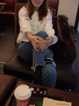 「distressed jeans」｜JIHYEさん（レディース・165cm）の冬コーディネート
