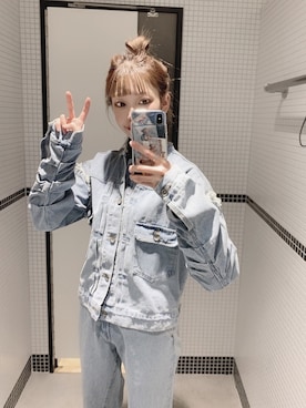 「JEANASIS（ジーナシス）のアイテム（デニムジャケット）」を使った、KUROさん（レディース・167cm）の冬コーディネート