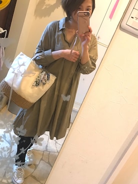 「レギンス」｜「アイテム（シャツワンピース、ベージュ系）」を使った、eriさん（レディース・152cm）の春コーディネート