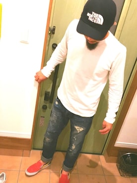 「アイテム（スリッポン、その他）」を使った、m☺︎iさん（メンズ・175cm）の秋コーディネート