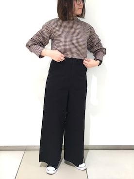 「アイテム（シャツ/ブラウス、イエロー系）」を使った、HKRさん（レディース・161cm）の冬コーディネート