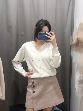 「ZARA（ザラ）のアイテム（トップス、ホワイト系）」を使った、鸡米花啾啾さん（レディース・168cm）の春コーディネート