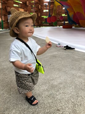 「JOURNAL STANDARD（ジャーナルスタンダード）のアイテム（ショルダーバッグ）」を使った、健太郎さん（キッズ・80cm）の春コーディネート