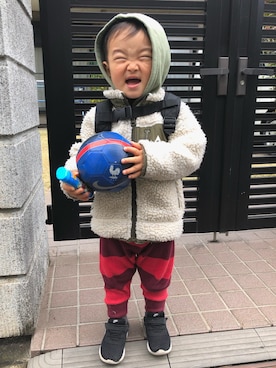 「GERRY（ジェリー）のアイテム（ブルゾン）」を使った、健太郎さん（キッズ・80cm）の春コーディネート