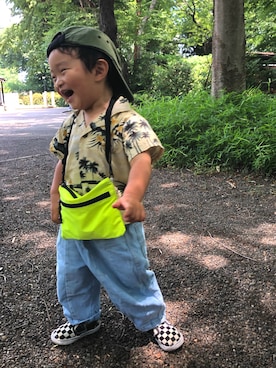「JOURNAL STANDARD（ジャーナルスタンダード）のアイテム（ショルダーバッグ）」を使った、健太郎さん（キッズ・80cm）の夏コーディネート