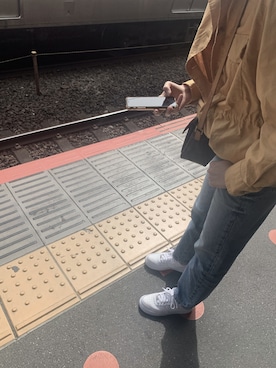 「アイテム（その他アウター、イエロー系）」を使った、N A N A M Iさん（レディース・163cm）の春コーディネート