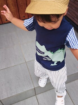 「kladskap（クレードスコープ）のアイテム（その他パンツ）」を使った、kids-eiteeさん（キッズ・90cm）の夏コーディネート