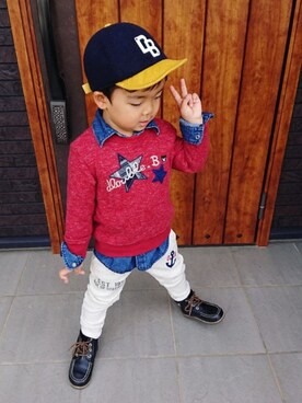 「DOUBLE_B（ダブルビー）のアイテム（帽子）」を使った、kids-eiteeさん（キッズ・100cm）の秋コーディネート