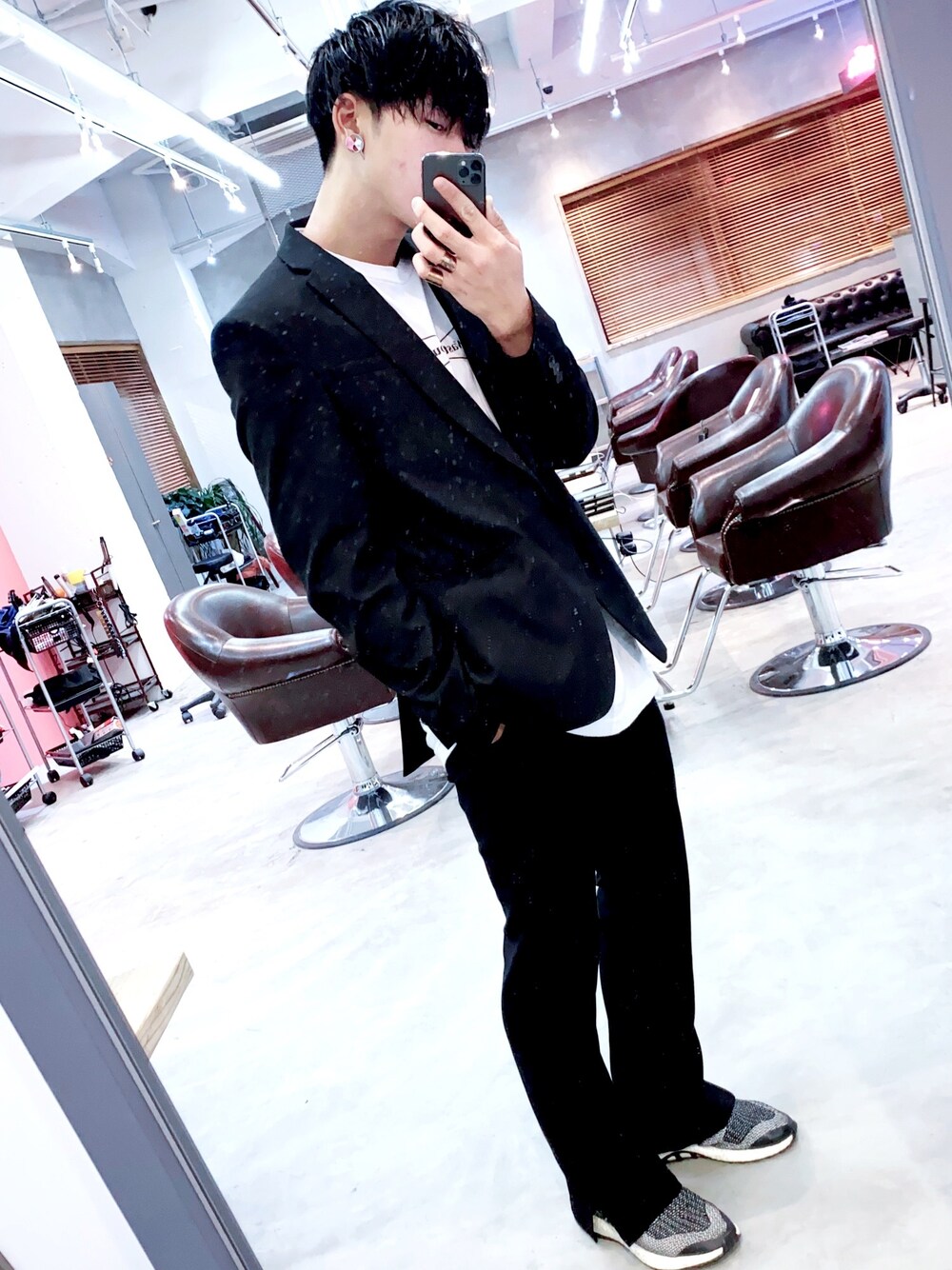「Saint Laurent、wastedyouth、NAMACHEKO、Y-3、お洒落さんとつながりたい、黒髪、モード、ootd、黒コーデ、マッシュ」｜「Saint LaurentのSaint Laurent - テーラードジャケット - men - シルク/コットン/バージンウール - 48（テーラードジャケット、ブラック系）」を使った、あげさん（メンズ・170cm）の春コーディネートの1枚目の写真