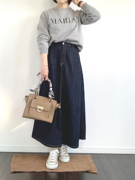 「アイテム（スウェット）」を使った、risaさん（レディース・155cm）の春コーディネート