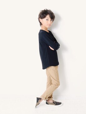 「devirock（デビロック）のアイテム（チノパンツ）」を使った、devirockさん（キッズ・130cm）の冬コーディネート